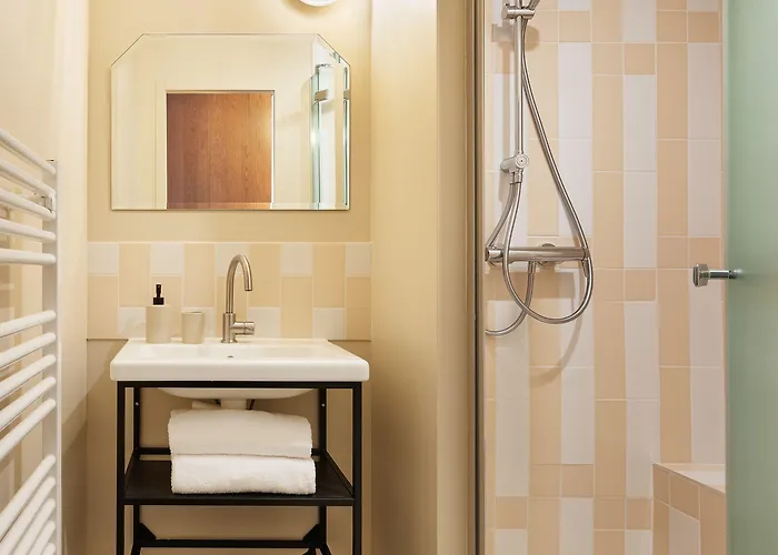 Edgar - Faidherbe 4* ליל