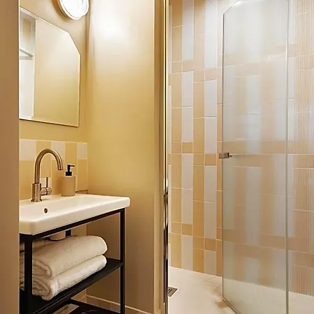 Edgar - Faidherbe Lejlighedshotel Lille