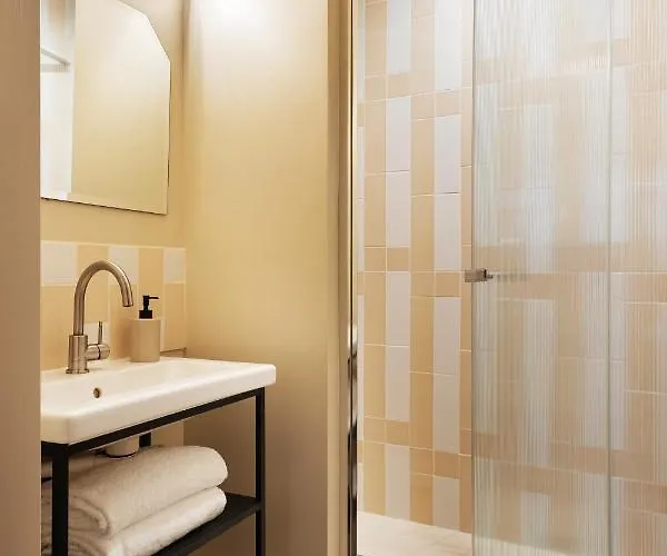 Edgar - Faidherbe Aparthotel Lille